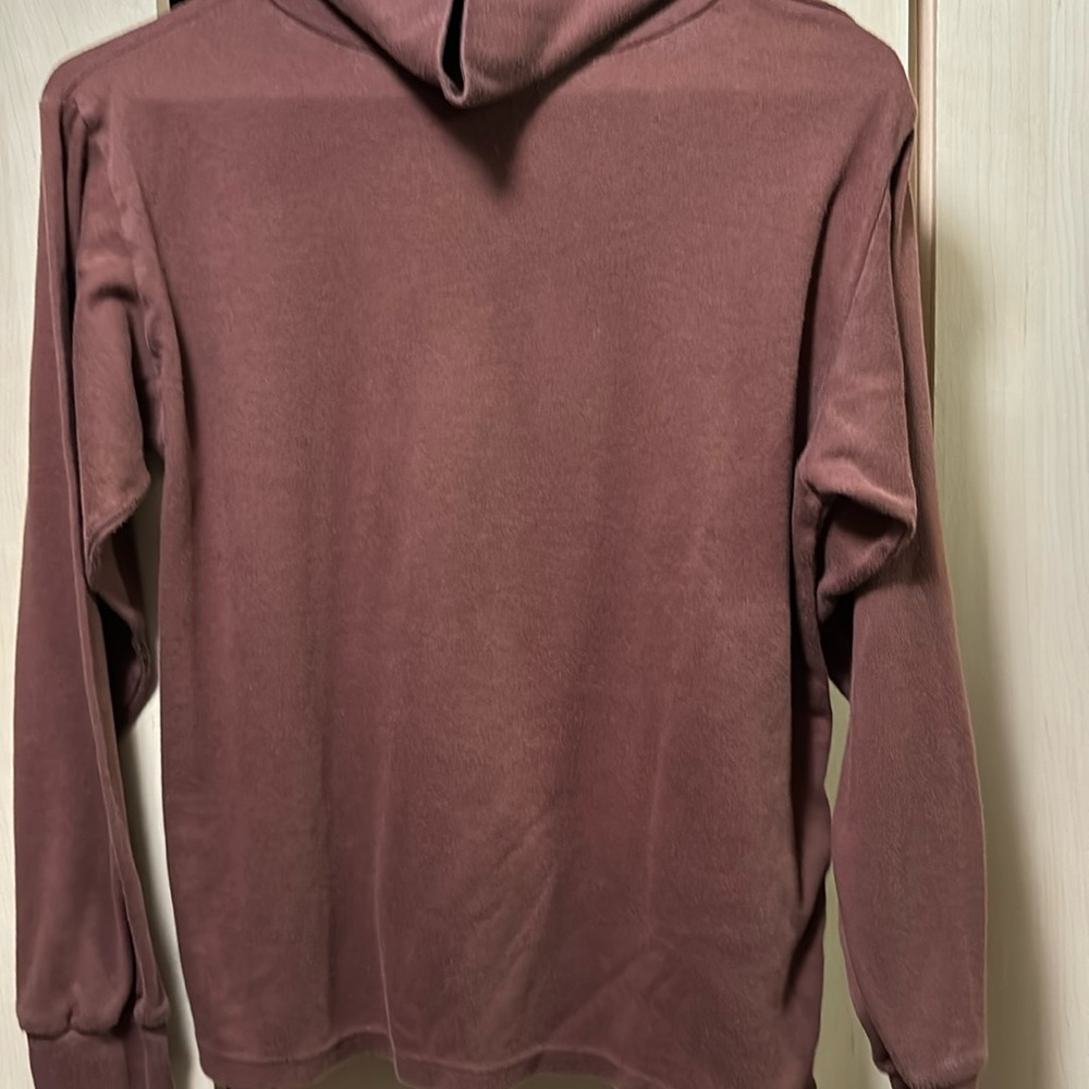 One Step Up, ladies turtleneck top